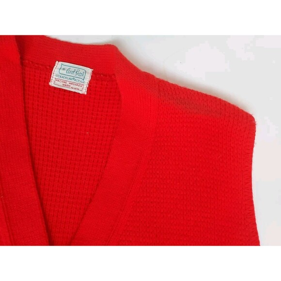 Vintage 1970s Ladies Large Carol Brent Red Knit Long Fringed  Button Down Vest - Picture 5 of 6